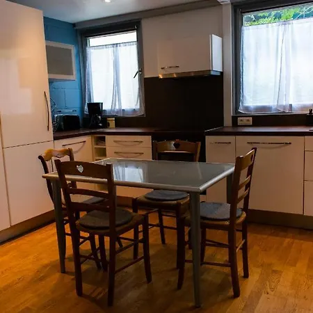 Le De Gaume 비르통